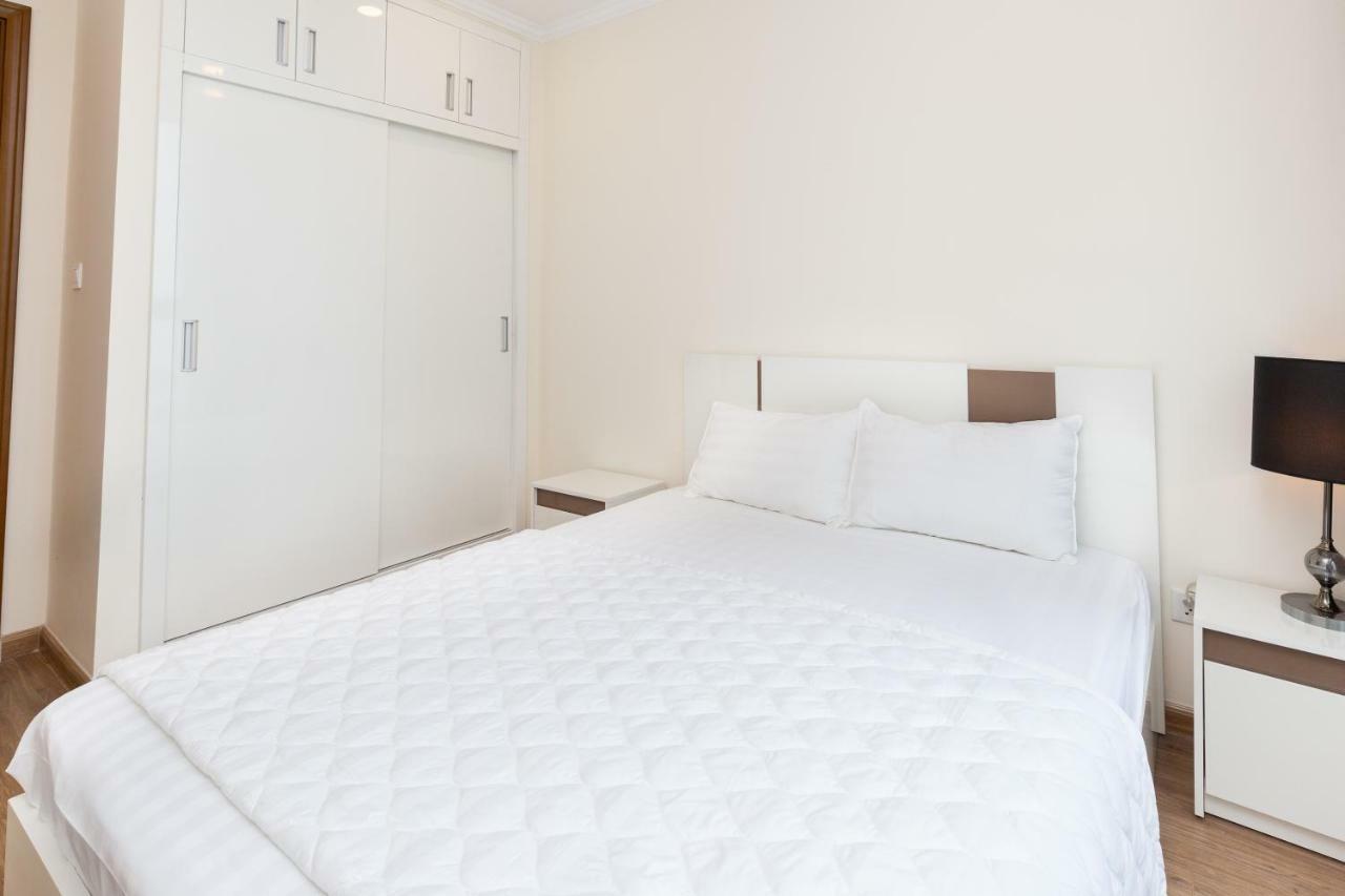 Vinhomes Premium Apartment Ho Chi Minh City Exterior photo